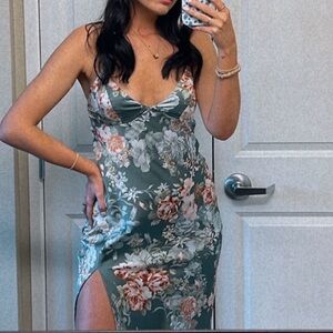 Hello Molly Lingering With You Midi Dress Green